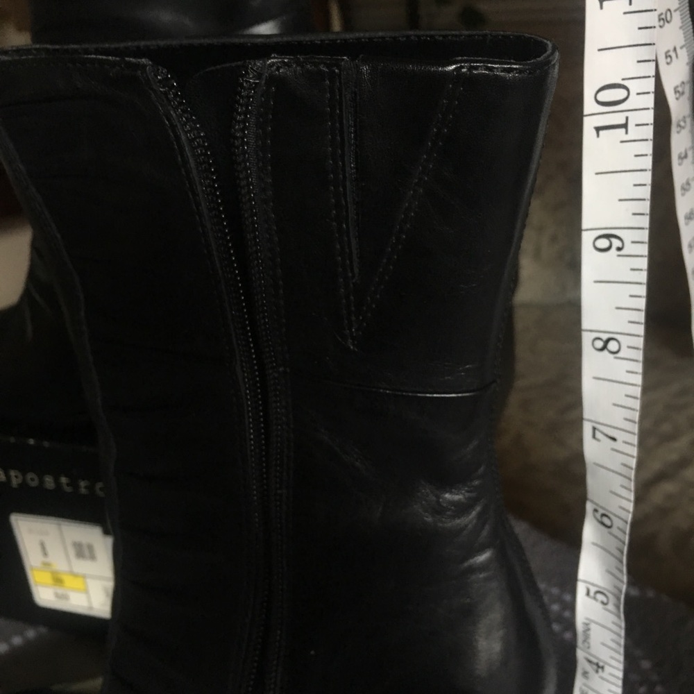 Super hot pointed toe boots π₯π timeless - Picture 4 of 6